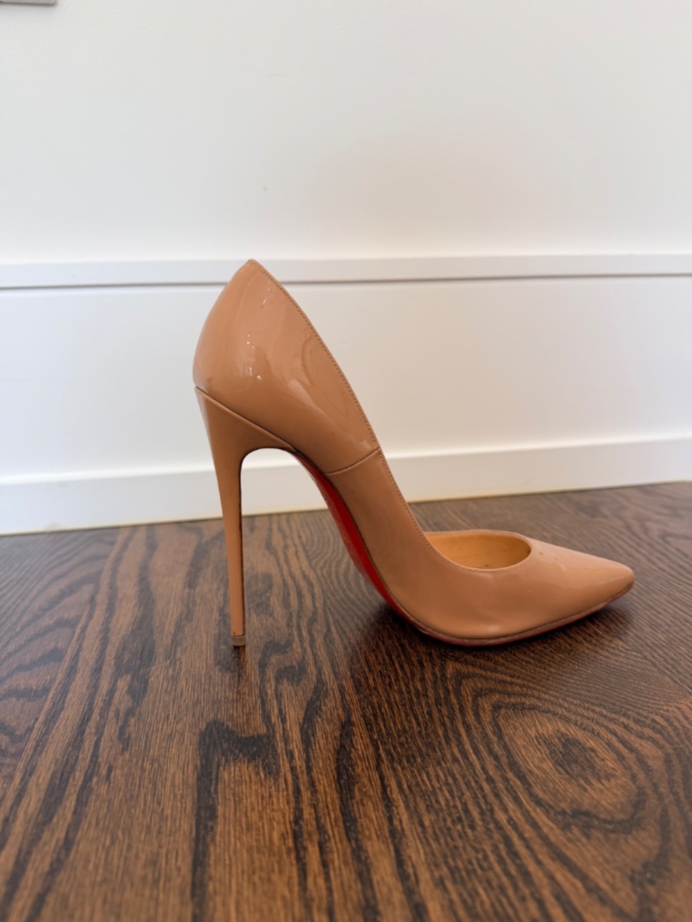 Heels - Picture 5 of 5